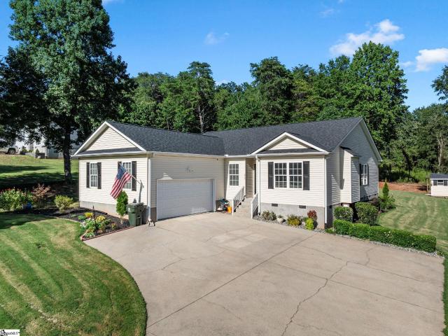House for sale in Inman, South Carolina