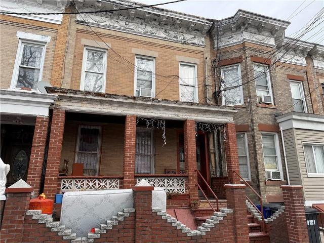 House for sale in Arverne, New York