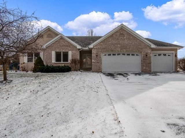 House for sale in Poplar Grove, Illinois