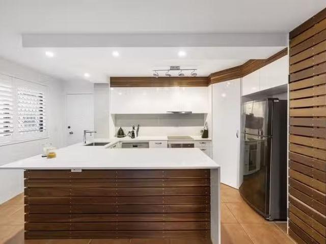 Apartment for rent in Pacific Fair