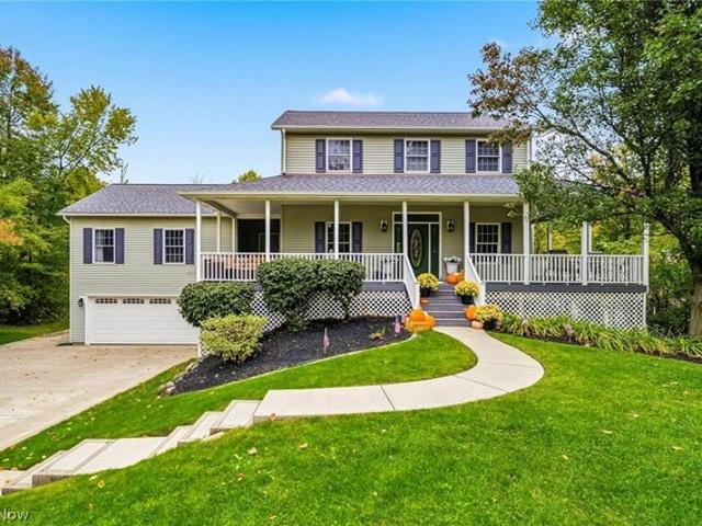 House for sale in Chardon, Geauga County