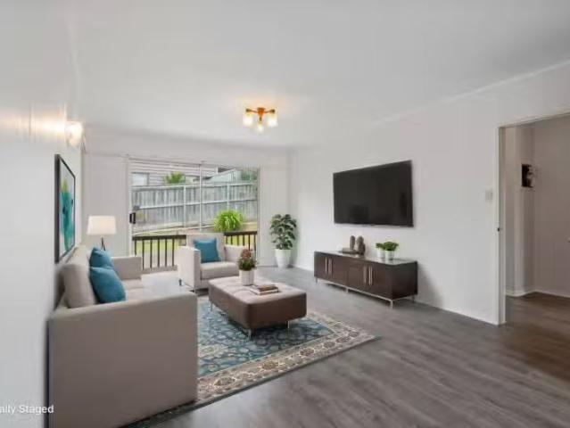 House for sale in Wairau Valley