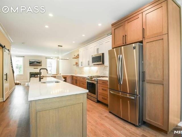 Townhouse for sale in Nutley