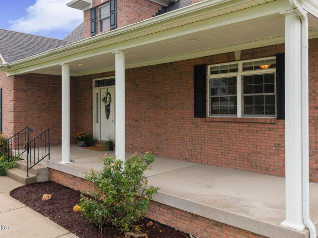 House for sale in Henryville, Indiana