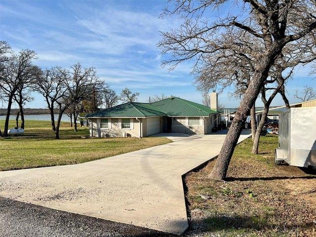House for sale in Nocona, Texas