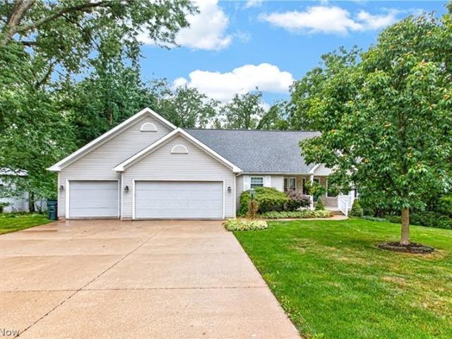 House for sale in North Canton, Ohio