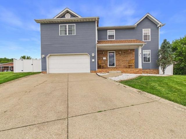House for sale in Hurricane, West Virginia