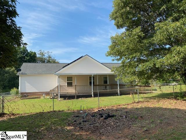 House for sale in Gray Court, South Carolina
