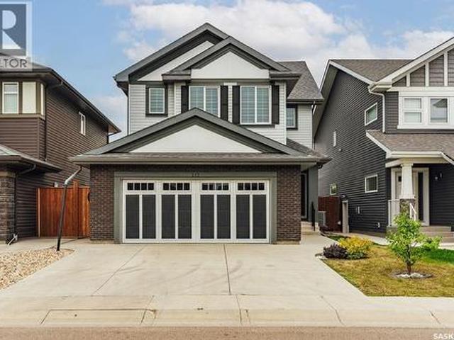 House for sale in Saskatoon, Saskatchewan