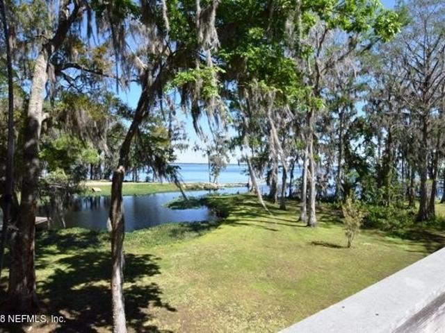 House for sale in Crescent City, Florida