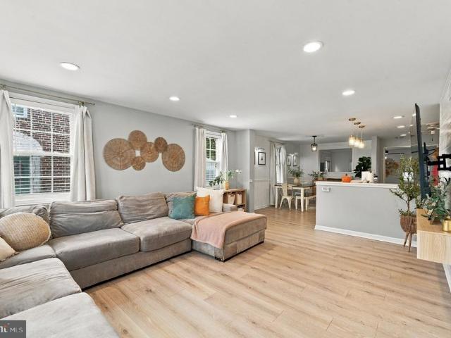 Townhouse for sale in Folsom, Ridley Township