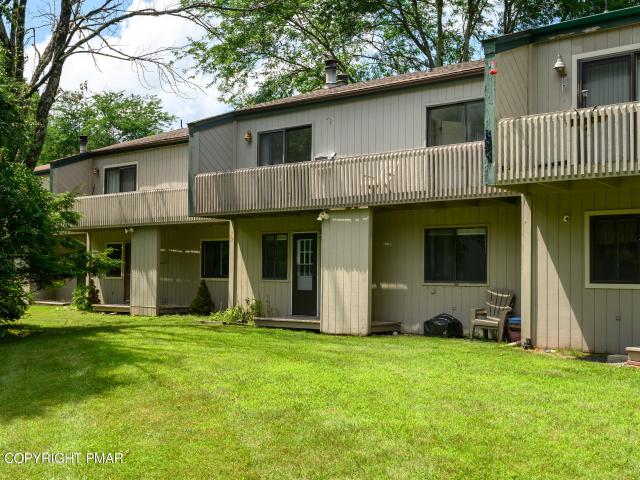 Townhouse for sale in Bartonsville, Pennsylvania