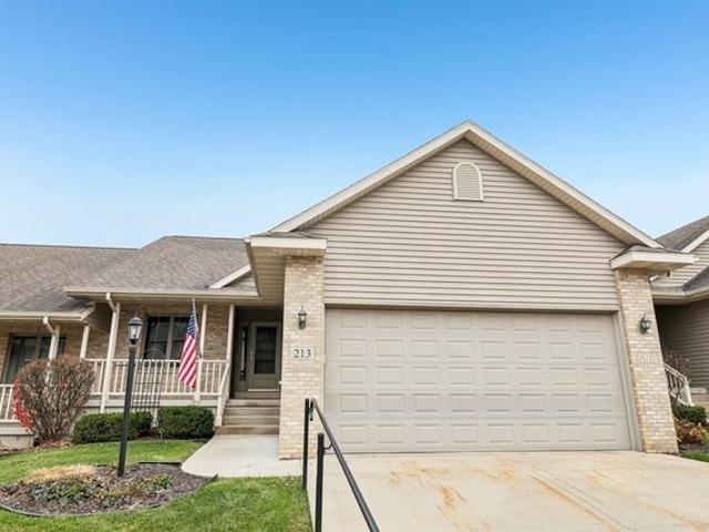 Condo for sale in Waunakee, Wisconsin
