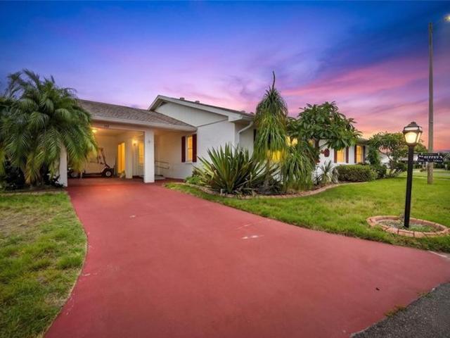 Condo for sale in Sun City Center, Florida