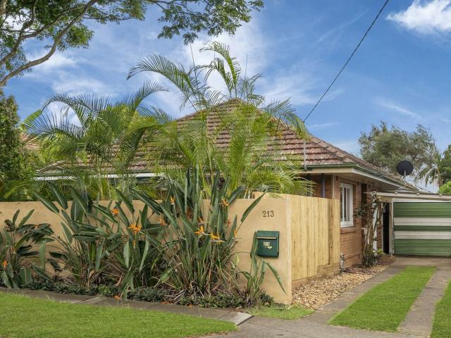 Apartment for rent in Toombul, Queensland