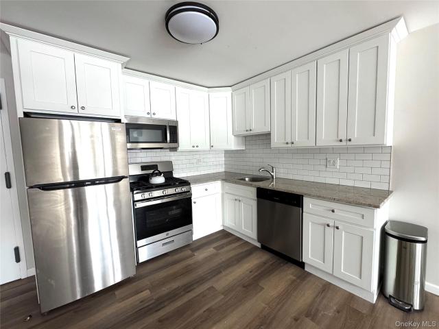 Property for rent in Smithtown, New York