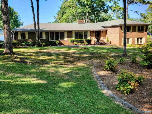 House for sale in Etowah, Alabama