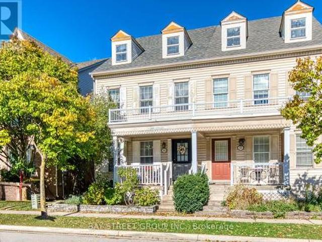 House for sale in Oakville, Golden Horseshoe