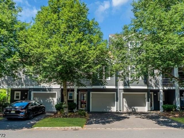 Condo for sale in Bridgewater, New Jersey