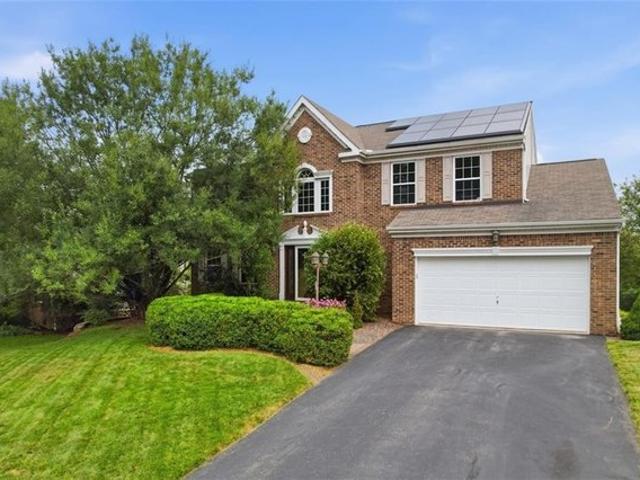 House for sale in Bakerstown, Pennsylvania