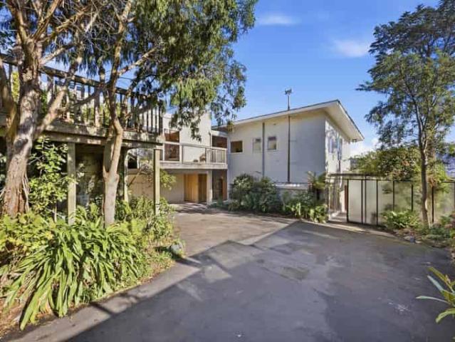 House for rent in Otakou