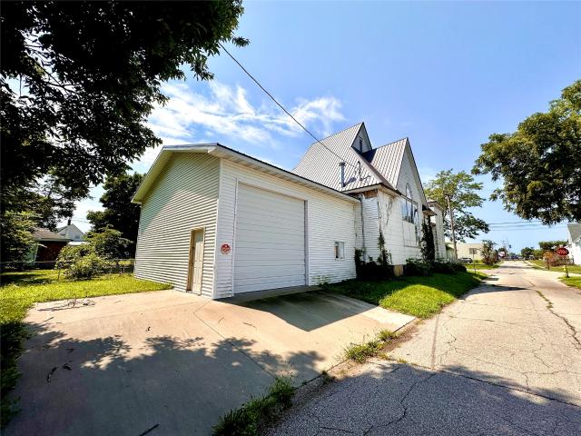 House for sale in Knoxville, Iowa