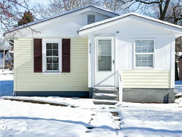 House for sale in Brighton, Illinois
