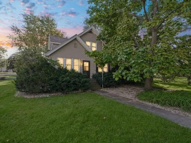 House for sale in Saybrook, McLean County