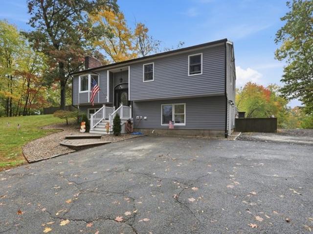 House for sale in Georgetown, Essex County