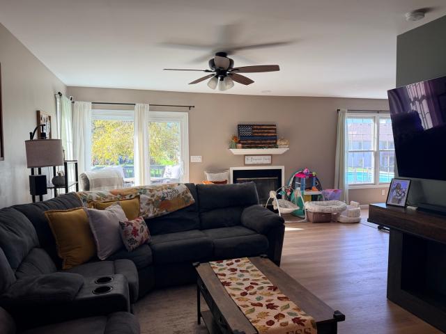 House for sale in Oglesby, LaSalle County