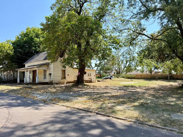 House for sale in Barry, Missouri