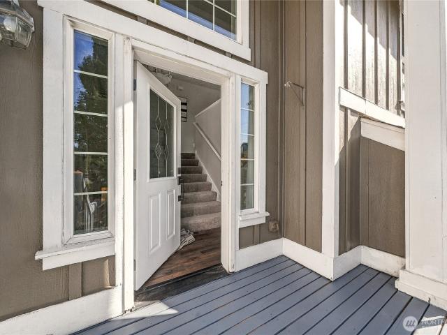 House for sale in Orting, Pierce County