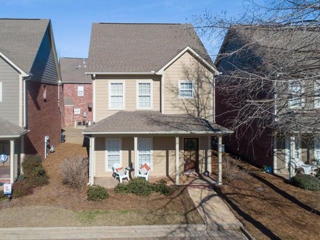 Townhouse for sale in Oxford, Mississippi