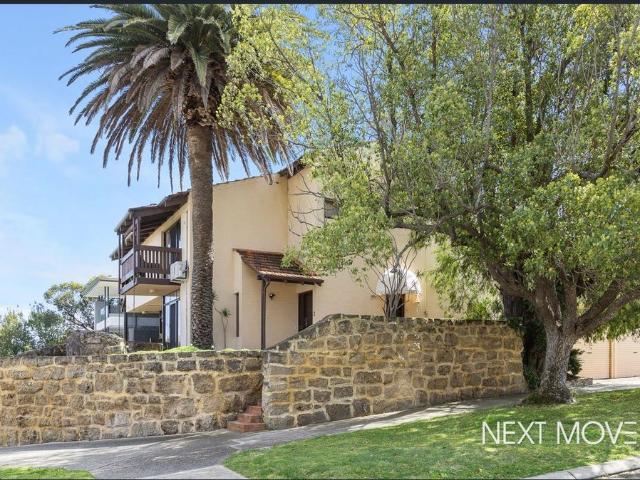 Townhouse for rent in South Perth, Perth