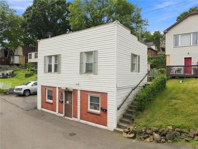 House for sale in Pittsburg, Pennsylvania