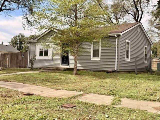 House for sale in Udall, Cowley County