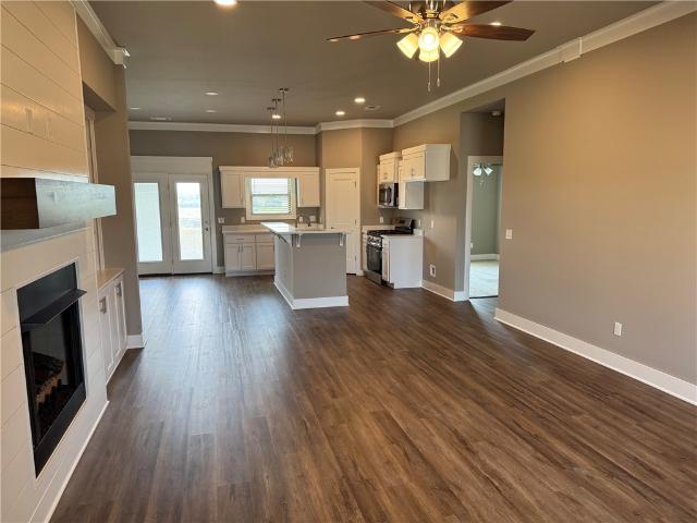 House for sale in Ark