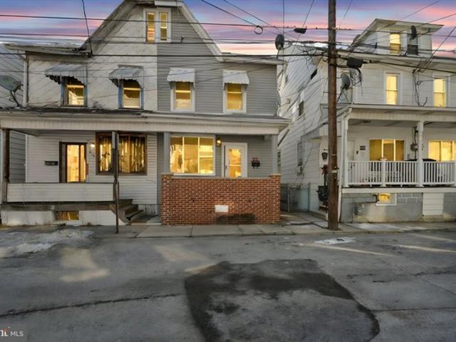 Townhouse for sale in Shamokin, Pennsylvania