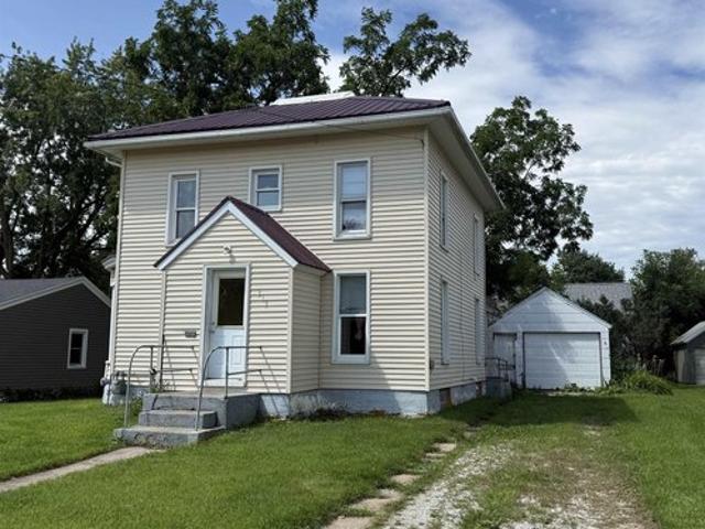House for sale in Sumner, Iowa