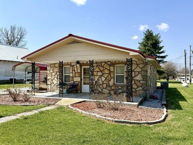 House for sale in Licking, Missouri