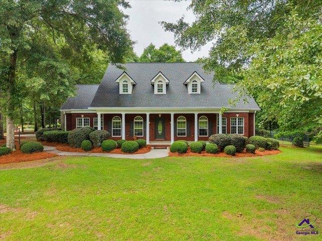 House for sale in Bonaire, Georgia