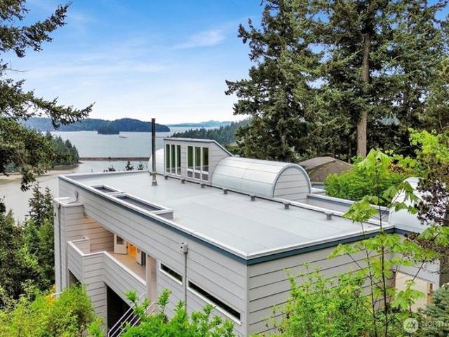 House for sale in Bellingham, Washington