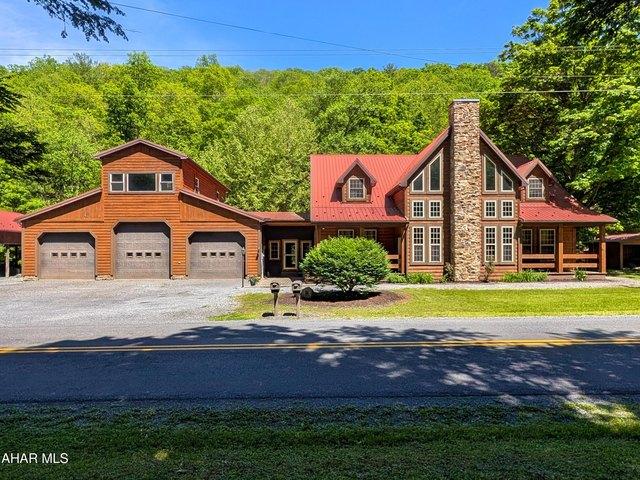 House for sale in Chester, Pennsylvania