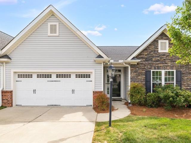 Townhouse for sale in Guilford, North Carolina