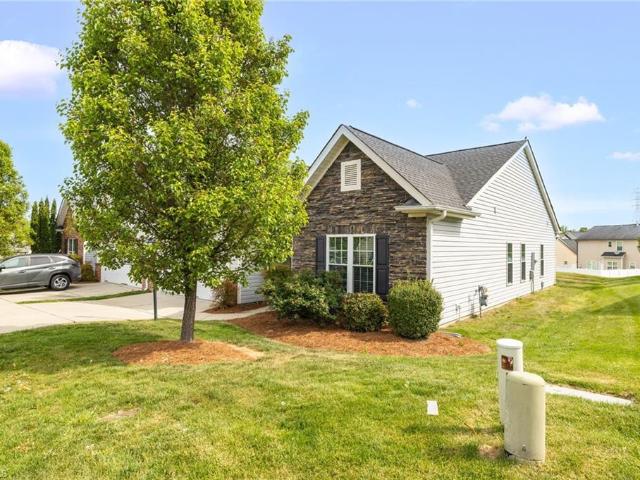 Townhouse for sale in Alamance, North Carolina