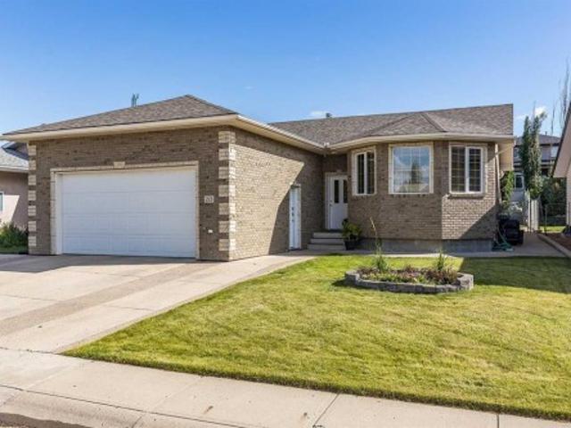 House for sale in Medicine Hat, Alberta