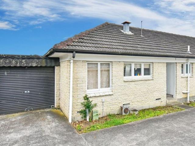 House for rent in Owhata, Oroua County