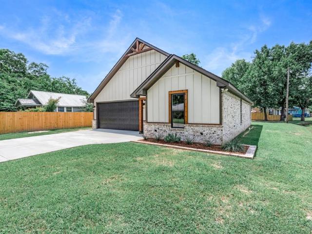 House for sale in Wood, Texas