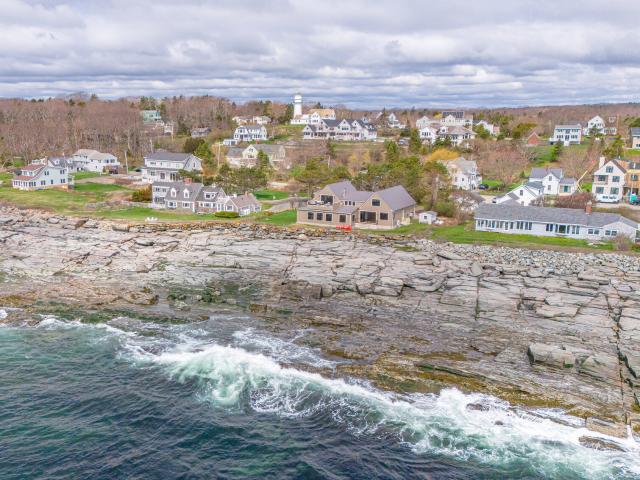 Property for rent in Cape Elizabeth, Maine