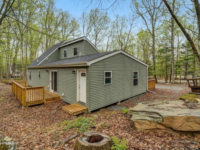 House for sale in Beach Lake, Pennsylvania